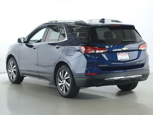 Used 2022 Chevrolet Equinox Premier AWD/4WD image 41