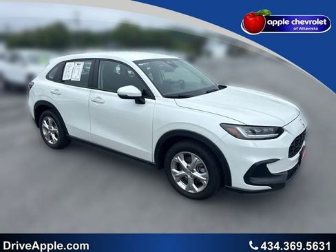 Used 2023 Honda HR-V LX image 1