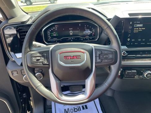 Used 2025 GMC Sierra 1500 Elevation AWD/4WD image 14
