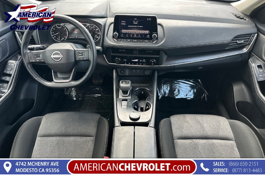 Used 2025 Nissan Rogue SV AWD/4WD image 17