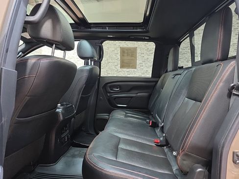 Used 2023 Nissan Titan PRO-4X w/ Pro-4x Convenience Package image 18
