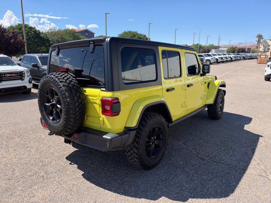 Used 2023 Jeep Wrangler Unlimited Sahara w/ LED Lighting Group AWD/4WD image 5