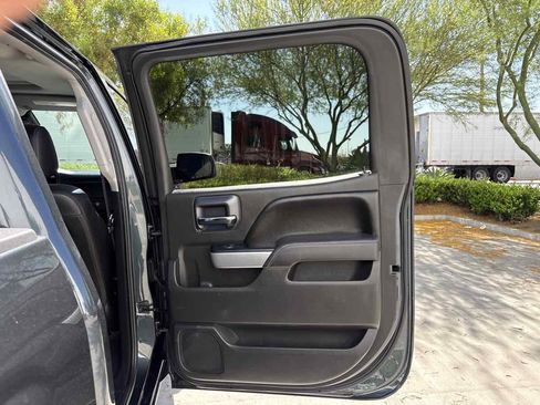 Used 2017 Chevrolet Silverado 1500 LTZ Z71 w/ LTZ Plus Package AWD/4WD image 13