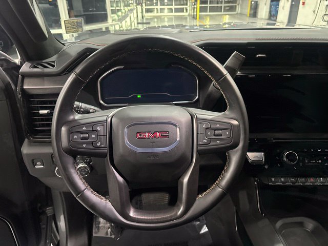 Used 2025 GMC Sierra 2500 AT4 AWD/4WD image 19