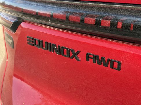 New 2026 Chevrolet Equinox EV LT image 11