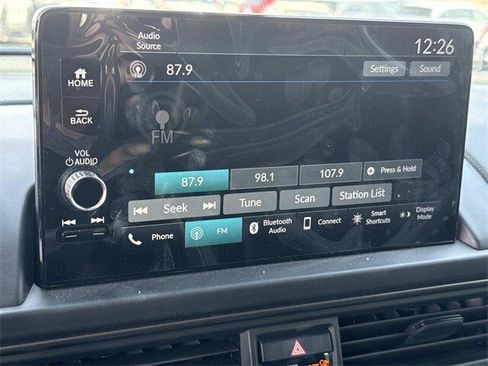 Used 2025 Honda Pilot TrailSport image 7