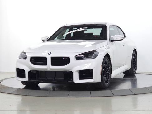 Used 2026 BMW M2 w/ Lighting Package RWD image 3
