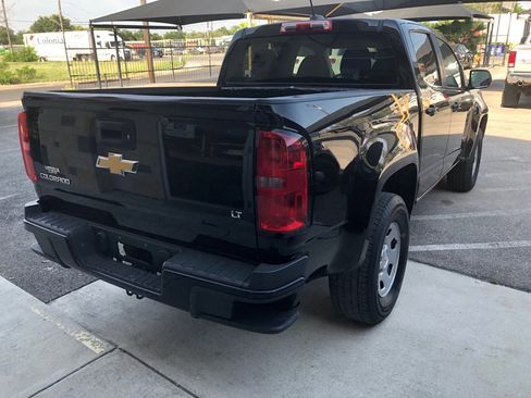 Used 2018 Chevrolet Colorado LT w/ Safety Package image 6