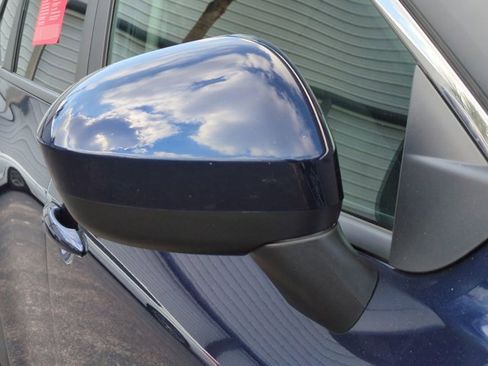 Used 2024 Nissan Rogue SV image 12