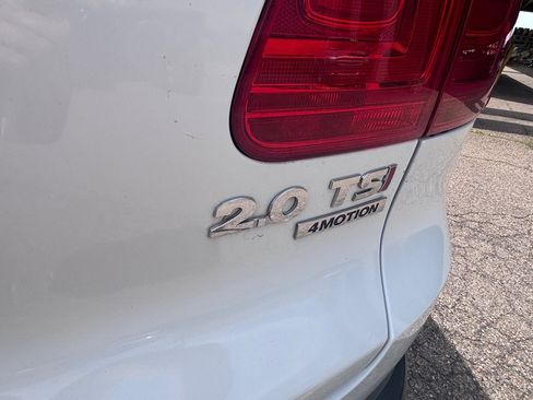 Used 2015 Volkswagen Tiguan S AWD/4WD image 13