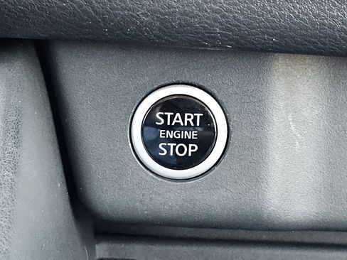 Used 2021 Nissan Rogue SL AWD/4WD image 18