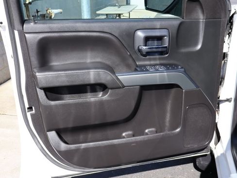 Used 2018 Chevrolet Silverado 1500 LT w/ All Star Edition AWD/4WD image 17