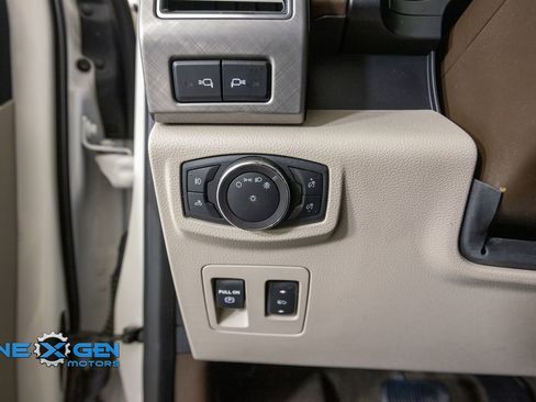 Used 2019 Ford F150 Limited w/ Trailer Tow Package AWD/4WD image 13