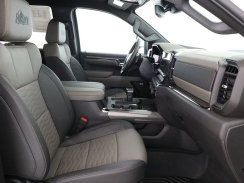 Used 2024 Chevrolet Silverado 1500 ZR2 w/ ZR2 Bison Edition image 23