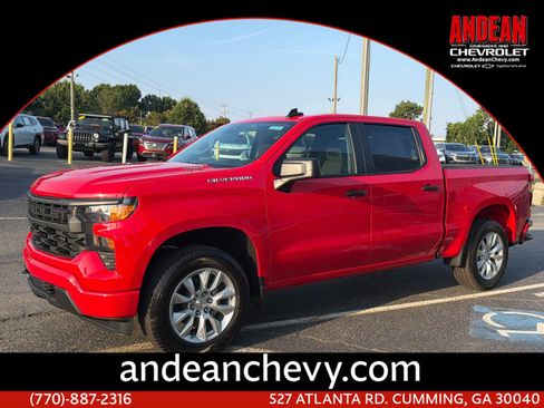 New 2026 Chevrolet Silverado 1500 Custom RWD image 1