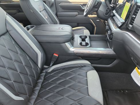 New 2026 Chevrolet Silverado 2500 LTZ w/ Trail Boss Package AWD/4WD image 11