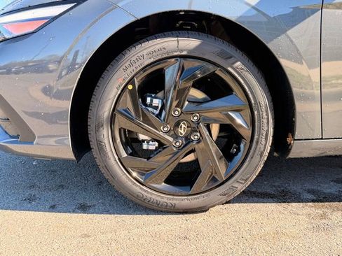 New 2026 Hyundai Elantra Sport FWD image 32