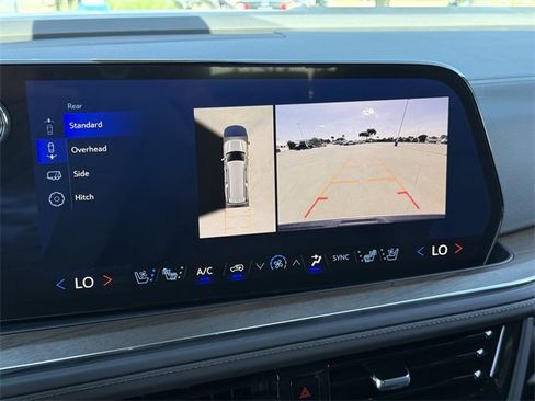 New 2025 Chevrolet Suburban High Country image 18