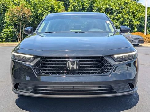 Used 2024 Honda Accord EX image 11