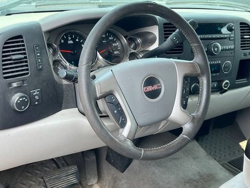 Used 2012 GMC Sierra 1500 SLE w/ Power Tech Package AWD/4WD image 11