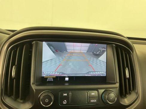 Used 2022 GMC Canyon AT4 AWD/4WD image 19
