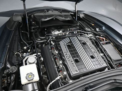Used 2019 Chevrolet Corvette Z06 RWD image 5
