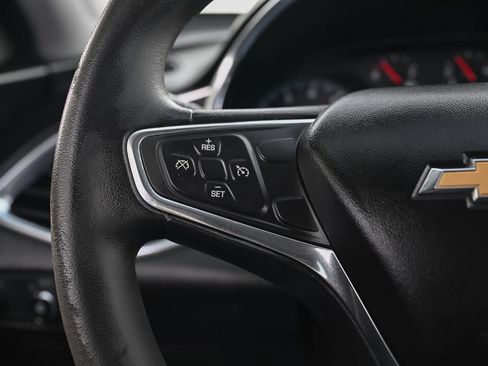 Used 2016 Chevrolet Malibu LT FWD image 18