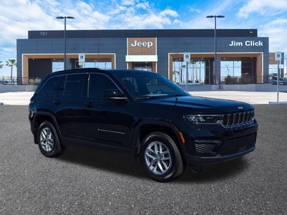 New 2025 Jeep Grand Cherokee Laredo X w/ Trailer Tow Package