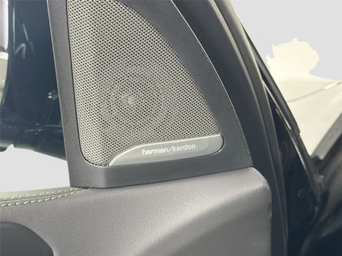 New 2026 BMW X5 sDrive40i RWD image 19