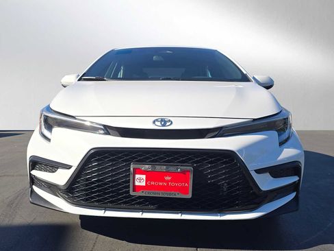 Certified 2024 Toyota Corolla SE image 8