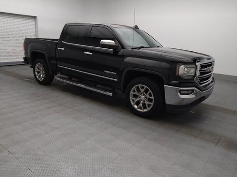 Used 2018 GMC Sierra 1500 SLT w/ SLT Premium Package RWD image 11