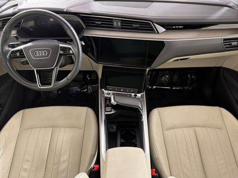 Used 2024 Audi Q8 e-tron Premium AWD/4WD image 12