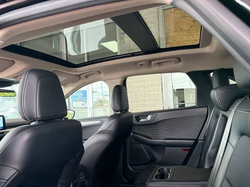 Used 2020 Ford Escape SEL AWD/4WD image 18