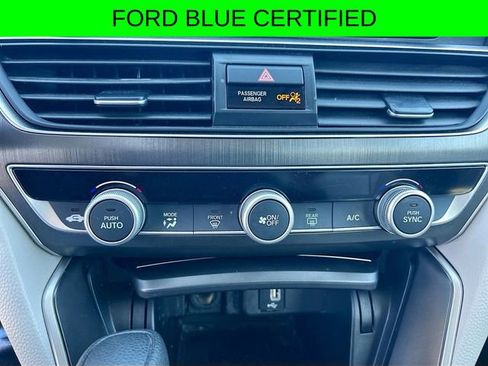 Used 2018 Honda Accord LX image 16