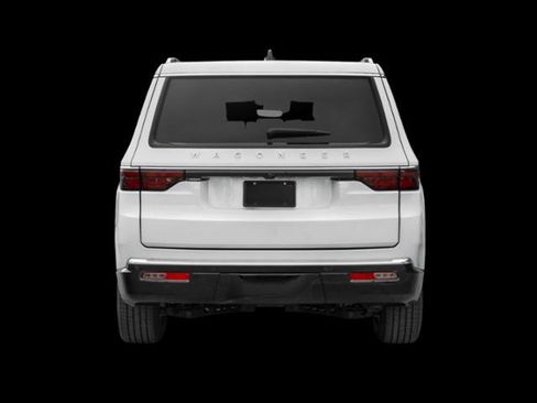 Certified 2024 Jeep Wagoneer Series II RWD image 5