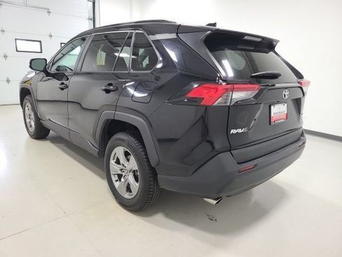 Used 2024 Toyota RAV4 XLE AWD/4WD image 9