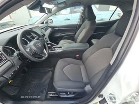 Used 2022 Toyota Camry LE FWD image 14