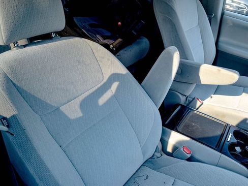 Used 2020 Toyota Sienna LE FWD image 21