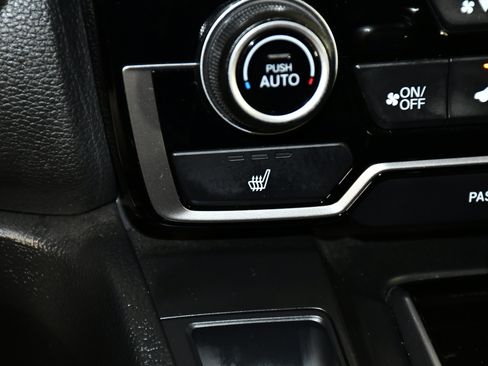 Used 2020 Honda CR-V Touring image 30