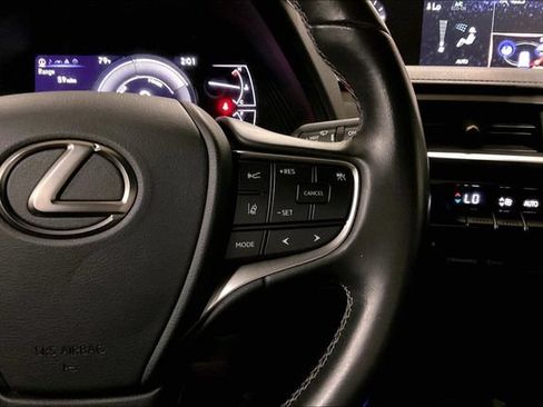 Used 2019 Lexus UX 250h w/ Accessory Package 2 AWD/4WD image 19