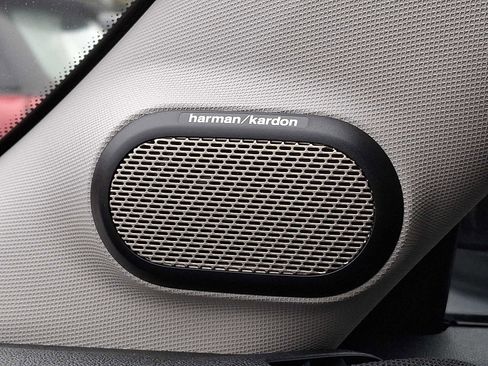 Certified 2025 MINI Cooper S image 21