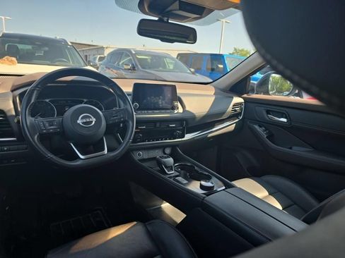 Certified 2023 Nissan Rogue SL AWD/4WD image 10