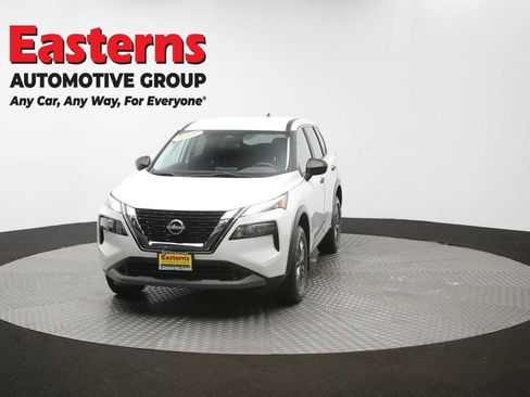 Used 2023 Nissan Rogue S AWD/4WD image 53