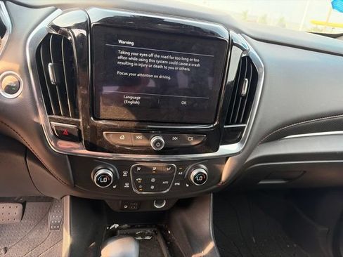 Used 2023 Chevrolet Traverse RS w/ LPO, Floor Liner Package FWD image 8