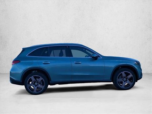 New 2026 Mercedes-Benz GLC 300 image 3