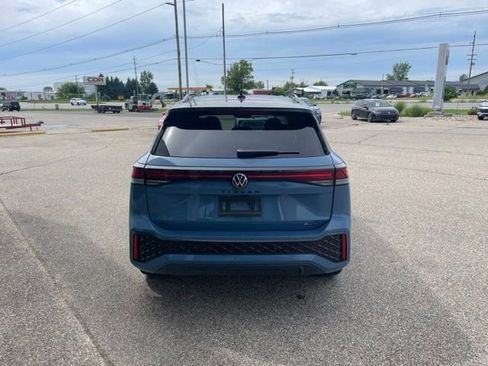 New 2026 Volkswagen Tiguan SE R-Line AWD/4WD image 7