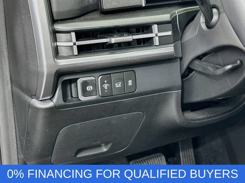 Certified 2026 Hyundai Santa Fe SE FWD image 10