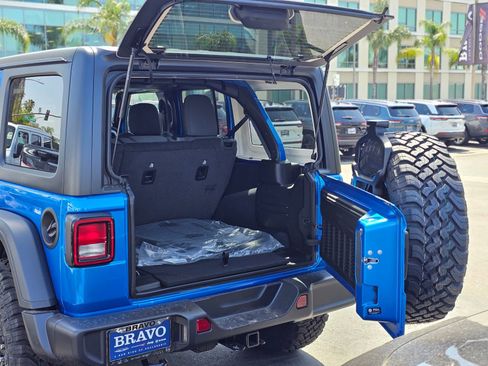 New 2026 Jeep Wrangler Willys AWD/4WD image 7
