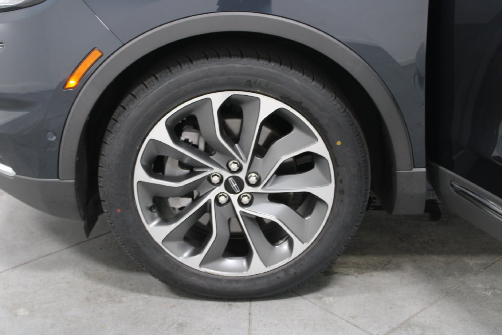 Used 2023 Lincoln Nautilus Reserve w/ Equipment Group 201A AWD/4WD image 64