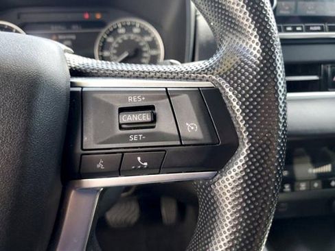 Used 2023 Mitsubishi Outlander ES FWD image 30
